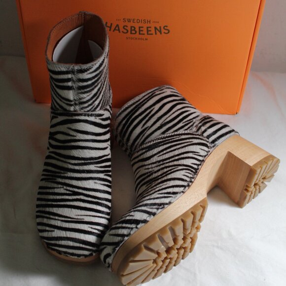 NWB Swedish Hasbeens Slip On Bootie Boots Clogs Zebra Calf Hair - Picture 2 of 10